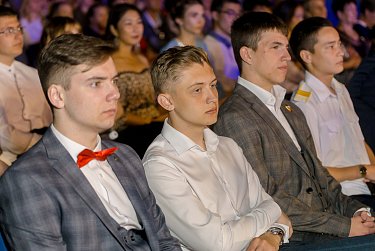 «Золотой бал» зажег Оренбуржье